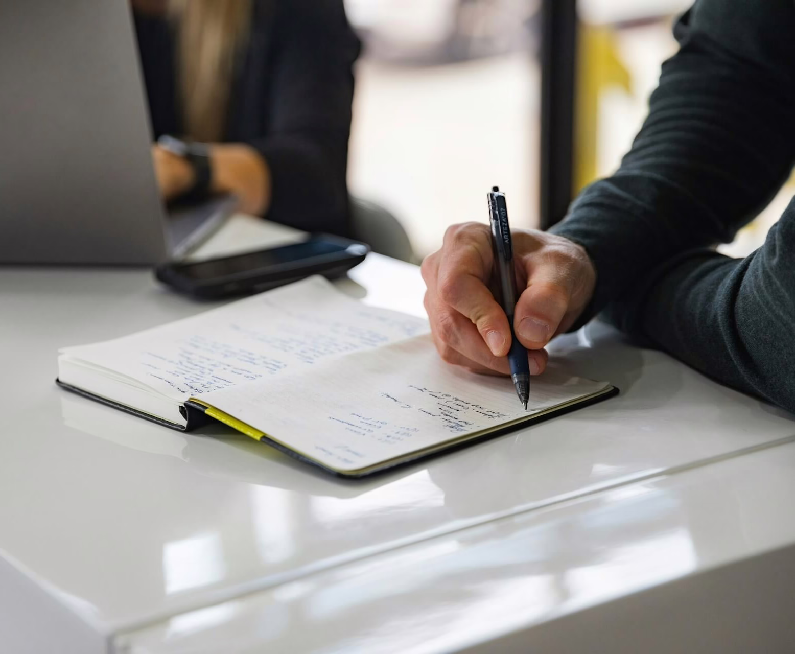 How to Conduct User Interviews for Better UX | 2025 Guide